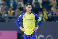 Quá yếu đuối ở Saudi Arabia, Ronaldo hết thời