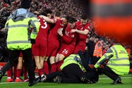 Klopp giận dữ dù Liverpool hạ nhục MU