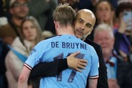 Pep Guardiola bình luận về việc bị De Bruyne chửi ‘im đi’
