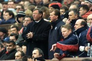 Huyền thoại MU chế giễu Sir Alex Ferguson