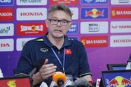 HLV Troussier nói về mục tiêu của tuyển Việt Nam ở World Cup 2026