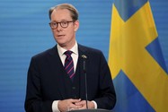 Ngoại trưởng Thụy Điển - ông Tobias Billstrom. Ảnh: AP