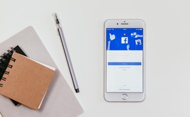 6 điều bạn đừng bao giờ chia sẻ trên Facebook