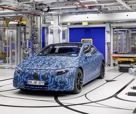 Mercedes sắp sản xuất xe điện trên toàn cầu