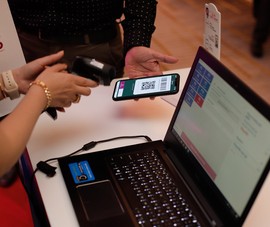 Siêu thị cho phép khách hàng thanh toán bằng QR Code