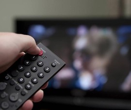 Cách tiết kiệm điện khi sử dụng tivi, máy lạnh
