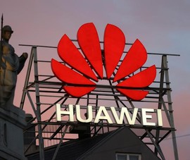 Huawei bị cáo buộc ép công ty Mỹ cài đặt backdoor?