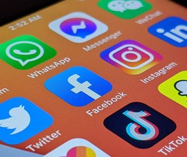 Tin tặc tấn công Facebook của quân đội và các nhà báo Ukraine