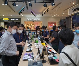 Tai nghe không dây và máy nghe nhạc giảm giá 20%