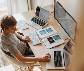 Những kiểu quản lý nhân viên không giống ai của các công ty công nghệ