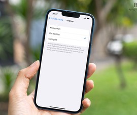 Sự cố iPhone khiến 166 hành khách trên máy bay hoảng loạn