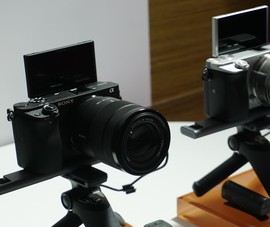 Sony ra mắt máy ảnh α6400 mới