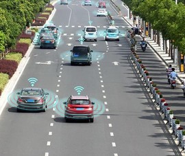 Tài xế ô tô cần được huấn luyện như... phi công?