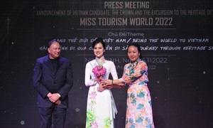 Á hậu Hương Ly dự thi Hoa hậu Du lịch Thế giới