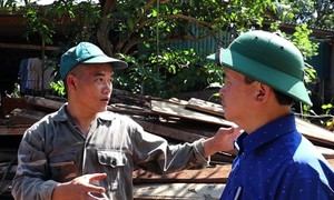 Nhân chứng kể lao vào lũ ống ở Kỳ Sơn Nghệ An cứu người 