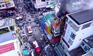 Cháy lớn tại cửa hàng phụ tùng xe máy ở Bình Thuận