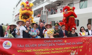 Welcoming the European cruise ship to land at the beginning of the year