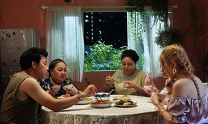 Vietnamese movies in Tet season: Records and grains 