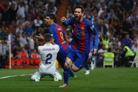 Messi và Barcelona đã có một trận đấu vô cùng căng thẳng với Real Madrid, bạn không thể bỏ qua chiến thắng đầy cảm xúc của Messi!