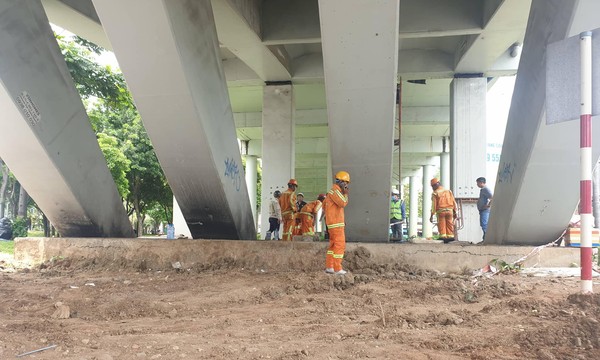Xây mới cầu vượt Nguyễn Hữu Cảnh hay chỉ sửa chữa?