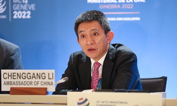 Đại sứ Trung Quốc tại WTO Lý Thành Cương. Ảnh: TÂN HOA XÃ