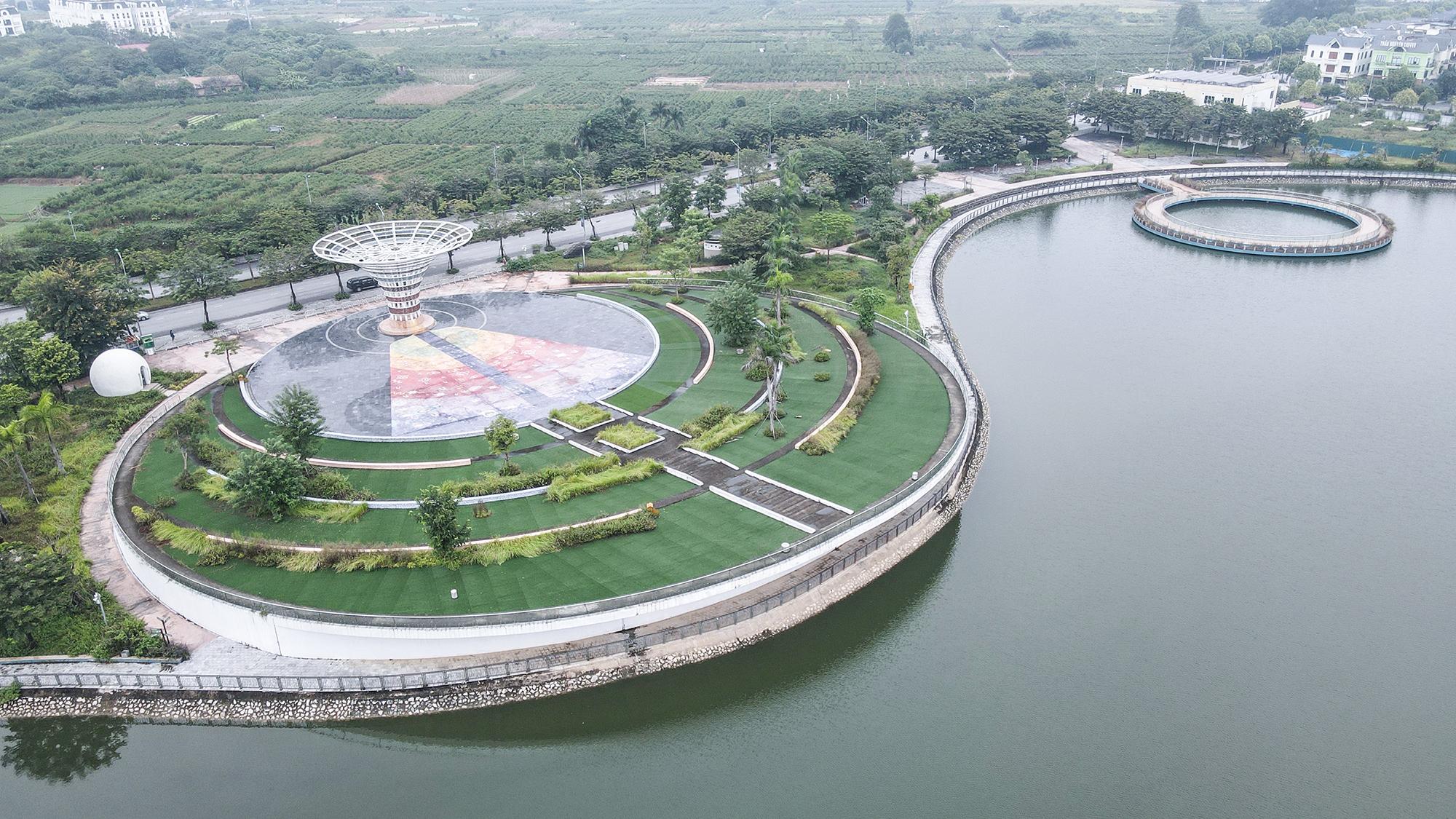 Hà Nội: Cận cảnh công viên thiên văn học bị bỏ hoang 2 năm qua dù đã hoàn thiện 
