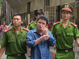 Trộm hơn nửa tỉ của nhân tình ảnh 1