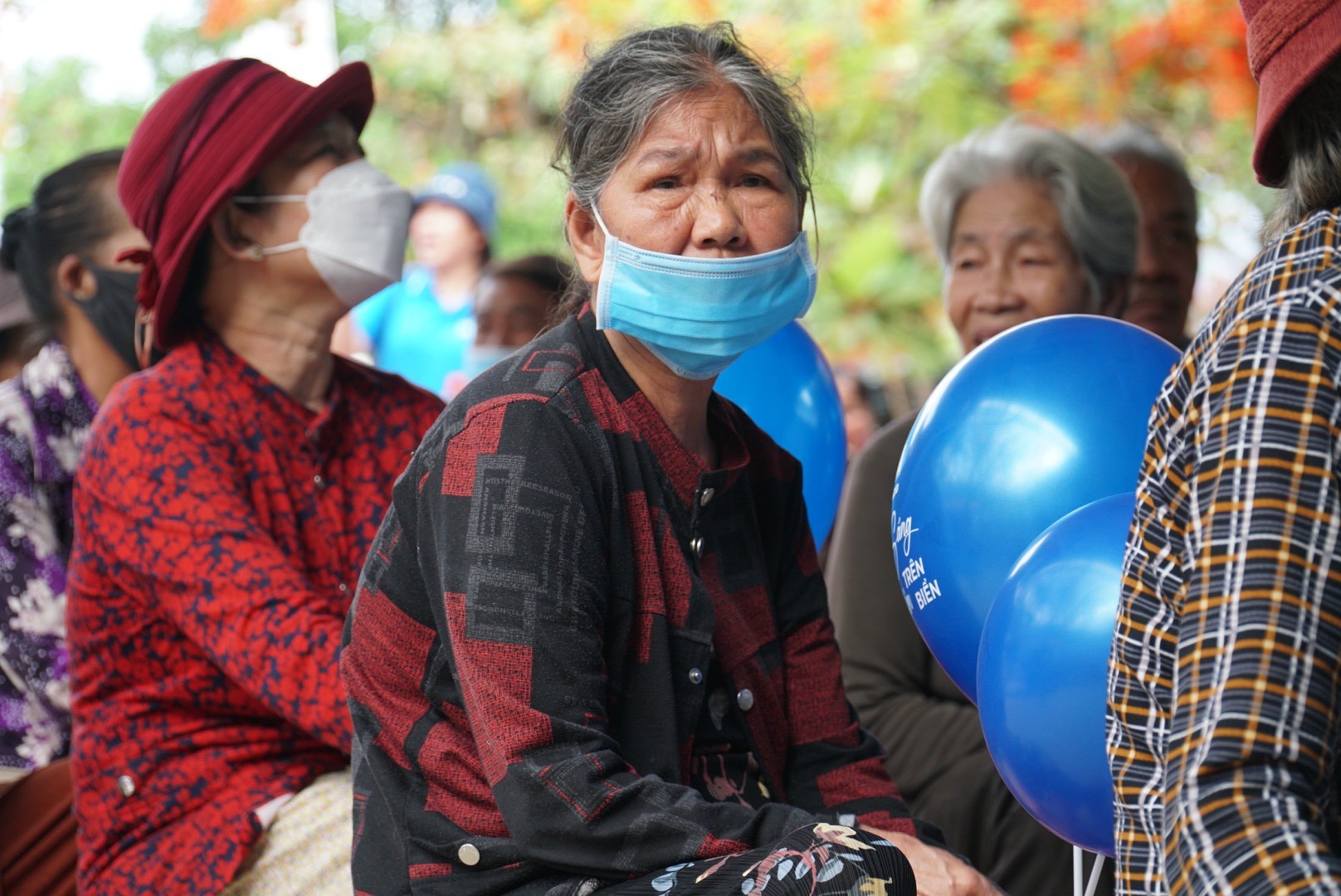 Chùm ảnh: Khám, phát thuốc miễn phí cho người dân Ninh Thuận ảnh 2
