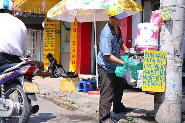 Con hẻm nhỏ đặc biệt giữa Sài Gòn - nơi cái gì cũng được dùng miễn phí! 7 Con hẻm nhỏ đặc biệt giữa Sài Gòn - nơi cái gì cũng được dùng miễn phí! 7