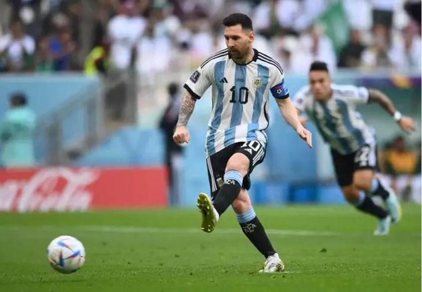 Saudi Arabia tạo địa chấn cứu bóng đá châu Á, 'dạy' Argentina một bài học ảnh 1