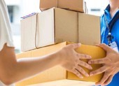 Lừa nhân viên giao hàng online lấy nhiều điện thoại đắt tiền