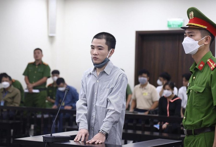 Tòa tuyên tử hình kẻ đóng đinh vào đầu bé gái 3 tuổi ảnh 1