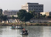 Rốc két rơi gần Đại sứ quán Mỹ tại Iraq