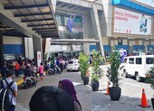 Bắt cóc 30 con tin trong trung tâm thương mại ở Manila