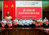 Hậu Giang điều động, bổ nhiệm hàng loạt cán bộ