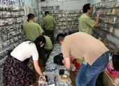 Đồng hồ 'hàng hiệu' giá siêu rẻ vài trăm ngàn/kg