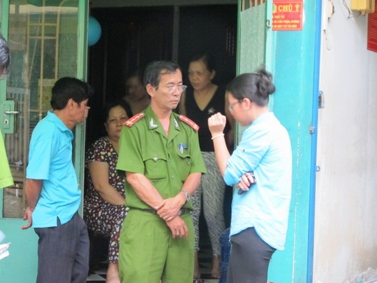 Công an đang làm việc tại hiện trường Công an đang làm việc tại hiện trường