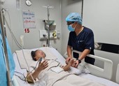 Sức khỏe hai chị em ngộ độc pate chay nặng giờ ra sao?