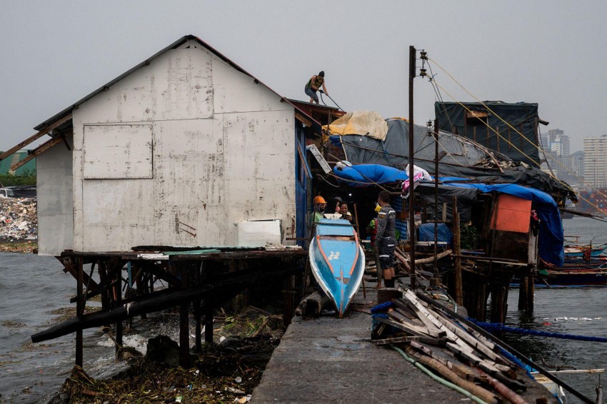 Ảnh, Video: Siêu bão Noru đổ bộ vào Philippines  ảnh 2