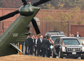 Ông Trump không đến DMZ gần Triều Tiên vì sương mù