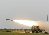 Trong khi chờ Nga giao S-400, Ấn Độ có gì để đối phó máy bay Trung Quốc?
