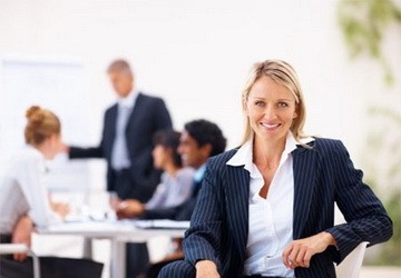 Thể hiện tự tin ở công sở qua 10 thông điệp cơ thể ảnh 1
