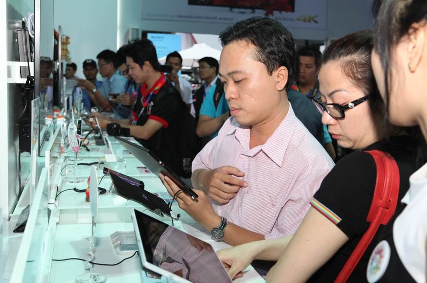 Sony Show 2013 “Tinh hoa Sony cho trải nghiệm tuyệt đỉnh” ảnh 1