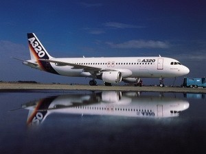 AirAsia đặt mua 200 máy bay Airbus A320 đời mới ảnh 1