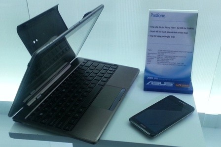 Hơn 10.000 lượt khách đến ASUS Expo 2012 ảnh 3