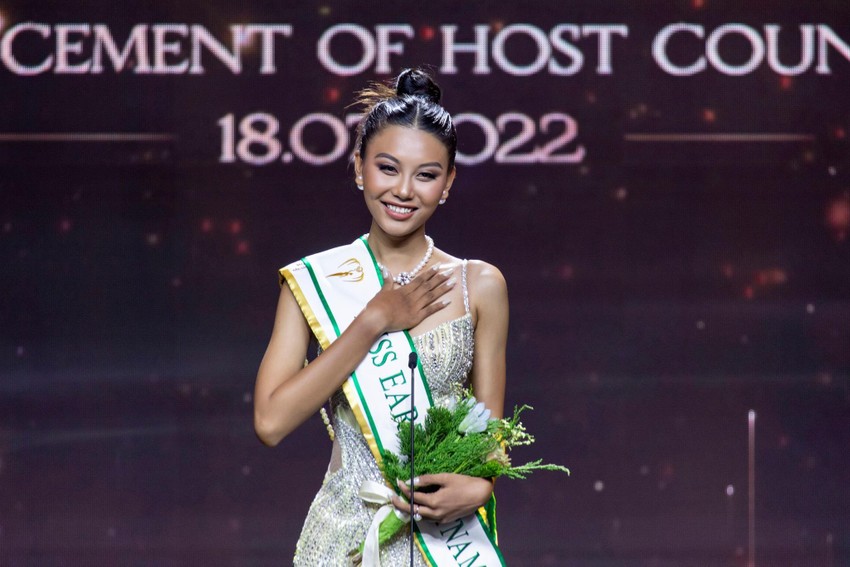 Nhan sắc và trình độ của cô gái Khmer đại diện Việt Nam tại Hoa hậu Trái đất