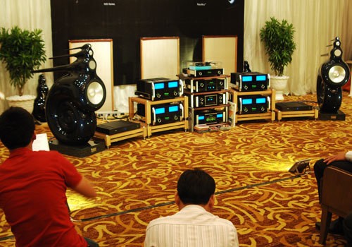 Dàn âm thanh gần 4 tỷ đồng với loa ốc sên huyền thoại ảnh 1