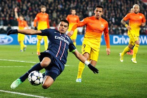 Thiago Silva đang là hậu vệ nhận lương cao nhất thế giới hiện nay