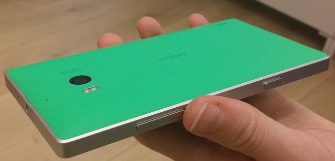 Những smartphone vỏ kim loại nổi tiếng ảnh 4