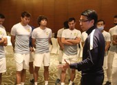 HLV Malaysia: 'Việt Nam đá ‘một màu’, tôi tìm được cách giải quyết họ’